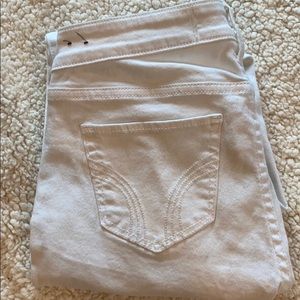 White Hollister skinny jeans